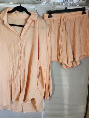 Womens Peach Crinkle Shorts - Lightweight Summer Short